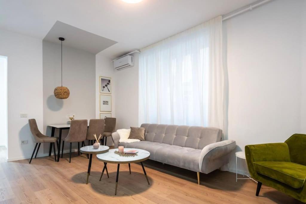 Old Town Bucharest Apartment Poiana 7 Buitenkant foto